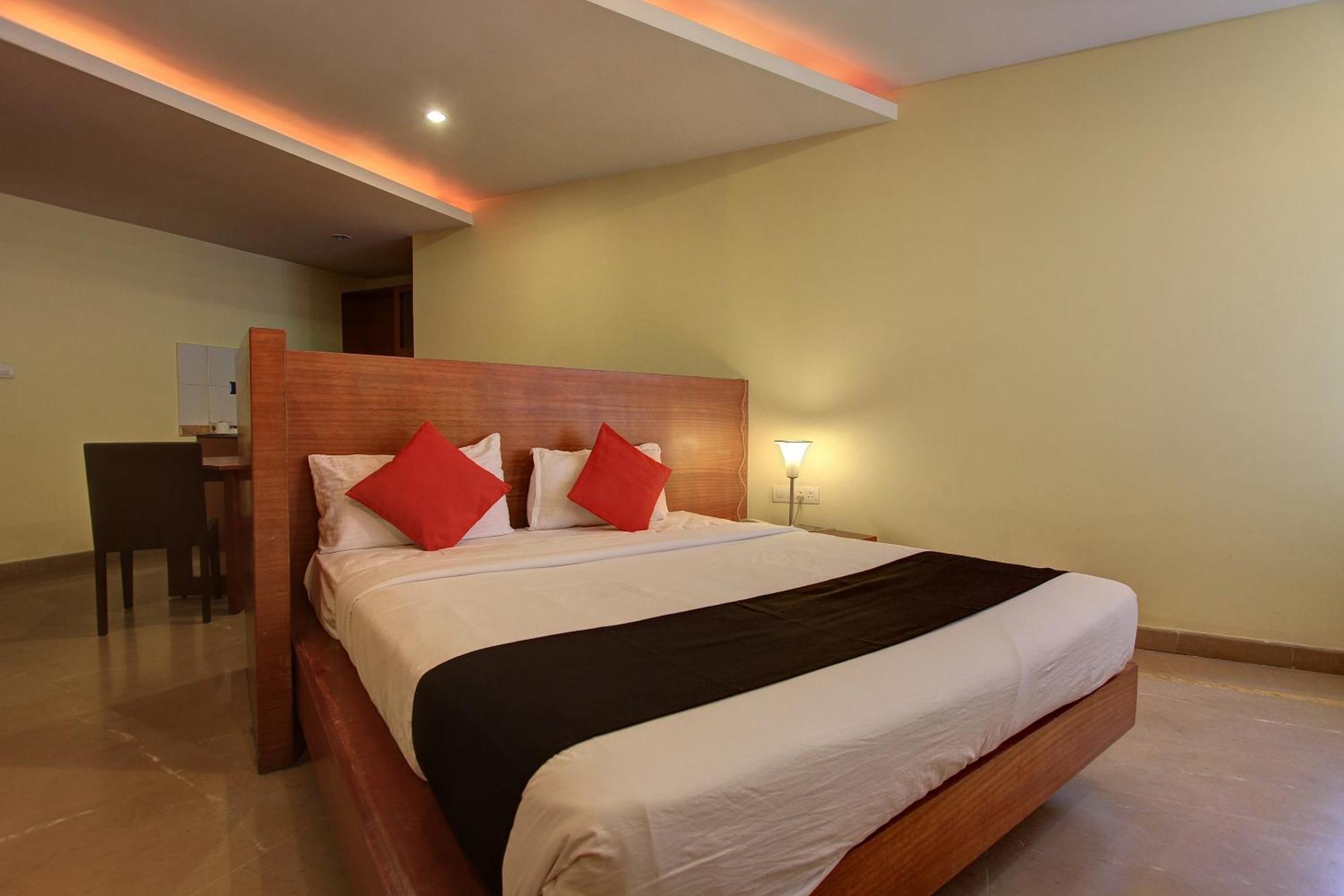 Townhouse Jp Residency Near Delhi Airport Hotel นิวเดลี ภายนอก รูปภาพ