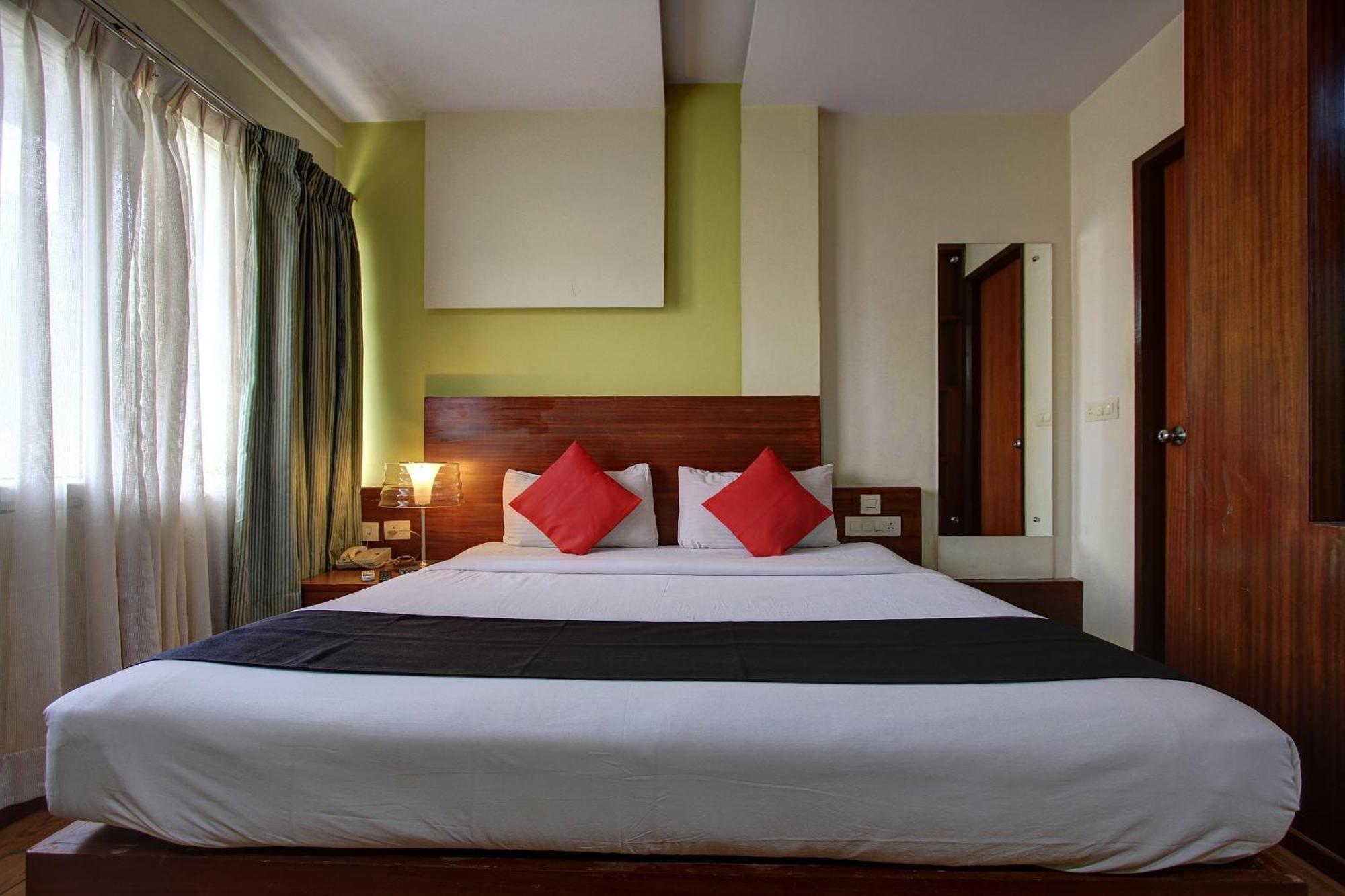 Townhouse Jp Residency Near Delhi Airport Hotel นิวเดลี ภายนอก รูปภาพ